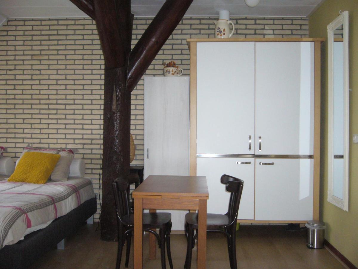 De Stjelp Pleats Bed & Breakfast Лемер Екстериор снимка